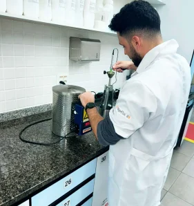 2b9a1cda-8367-4933-af6b-ece49e1e8a7f